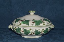 Wedgwood Napoleon Ivy - Green Trim - Lidded Vegetable Dish / Tureen  (#37)