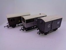 3x OO Gauge GW - Triang horse