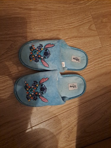Disney stitch slippers - stitch, size5-6