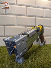 Sci-fi inspired display prop