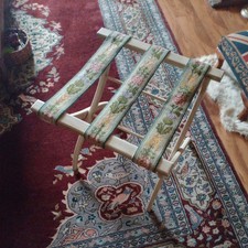 Vintage Cream Wooden Folding Luggage Suitcase Rack With 3 Embroidered Straps 