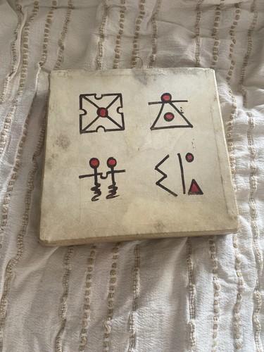 Vintage square drum - square,