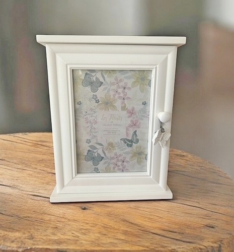 Key organiser box and photo - box,