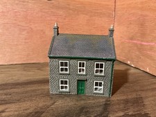 1 Hornby Model Railways N Gauge Resin Buildings Home Farm House Cottage N8045