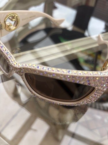 Gucci crystal ivory sunglasses - ivory,