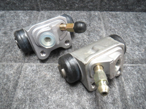 Rear wheel cylinder - lt,