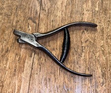 ANTIQUE TRAIN BUS TICKET PUNCH