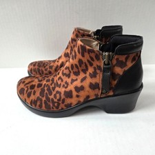 Alegria Boots Womens 37 / 7