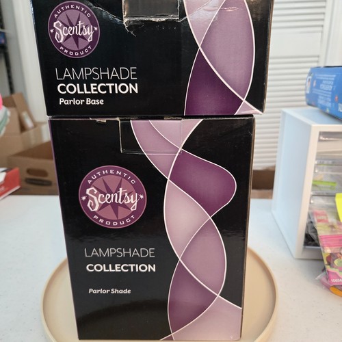 Scentsy parlor shade scent - shade, wax