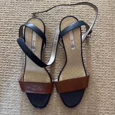 BODEN Fab Navy / Tan Leather Strappy Sandals Block Heel, Size 40 / 7