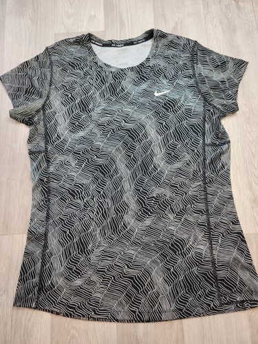 Vintage womans nike dri fit - womans, dri-fit