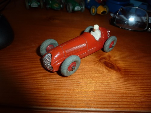 Vintage dinky toys 23f - vintage,