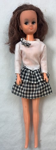 Madeliefje doll holland - doll,