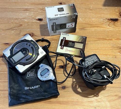 Sharp 702 portable - 702, minidisc