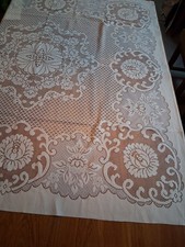 Vintage Lace Tablecloth cream Floral Pattern 128x135cm
