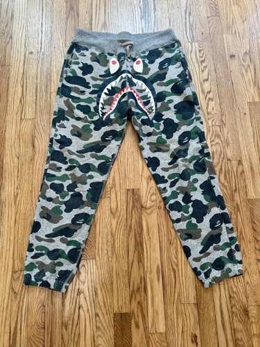 Bape 1st camo shark - 1st,