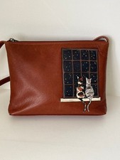 Yoshi  Midnight Cats Brown