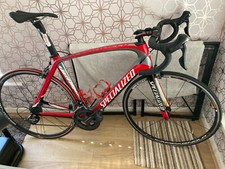 Specialized Venge red road bike. With 11 speed Ultegra group set. Very Good.