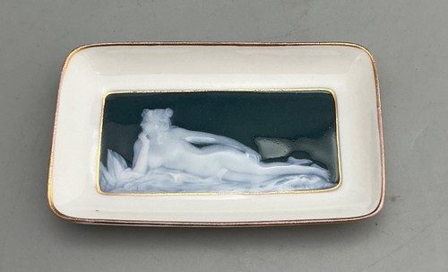 Limoges pate sur - pate, trinket