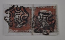Red from black plate10 - plate10, pair