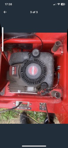 Red ride lawnmower - on,