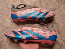 Adidas Predator Laceless FG