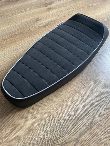 Vespa seat - vespa,