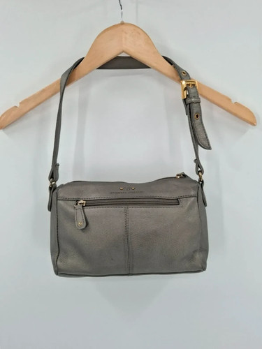 Stone mountain grey leather - mountain,