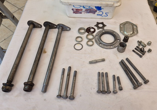 Joblot bsa engine - bsa, studs