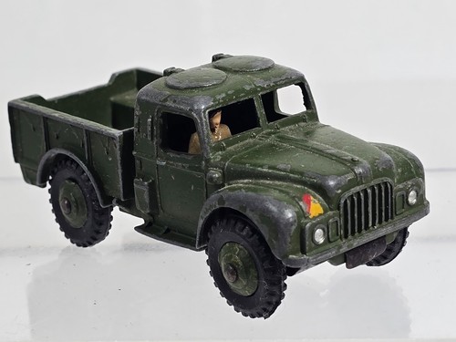 Dinky toys 641 - dinky, army