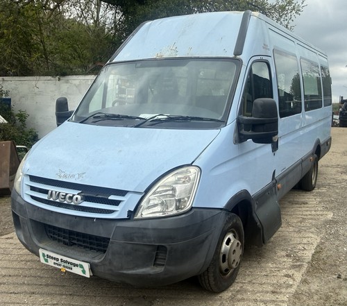 Iveco daily minibus breaking - iveco,