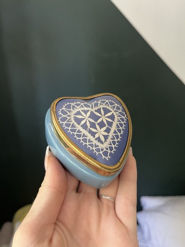 Vintage porcelain blue love - blue,