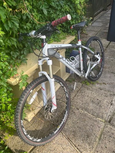Trek 8000 - trek,