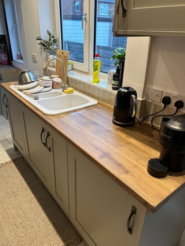 Laminate oak chalet - laminate,