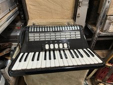 Hohner Concerto III N Akkordeon 72 Bass