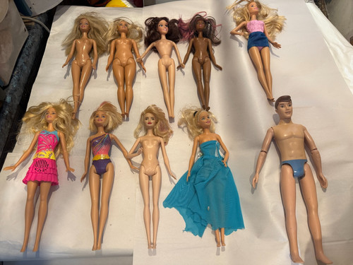 Mattel doll bundle - bundle, etc