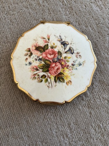 Vintage stratton powder - stratton,