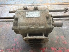 TULSA WINCH PTO GEAR BOX MACK
