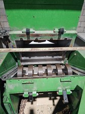 Rapid granulator 8045
