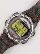Vintage! Timex Expedition T77862 Men's Watch with Digital Compass & Indiglo.