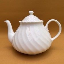 Wedgwood Candlelight Bone