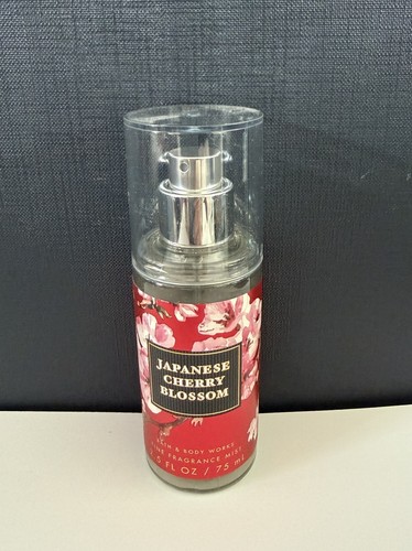 Bath body works - &,