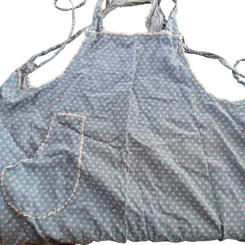 Vintage 1940 full apron - full,