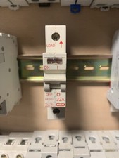 MEM 32 AMP TYPE 2 M6 MCB