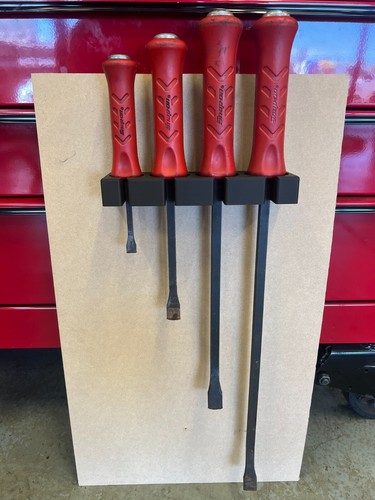 Snap pry bar holder - pry,