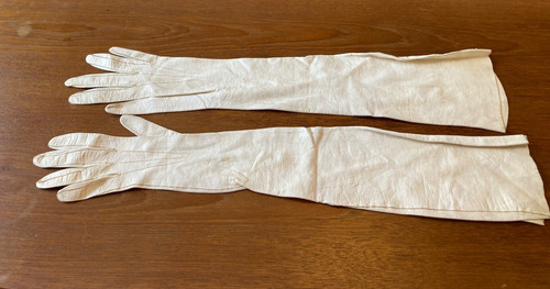 Vintage ladies ivory white - vintage, ivory/white