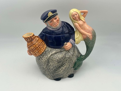 Royal doulton collectors club - royal,