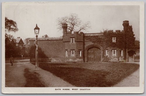 West drayton gate house - gate,