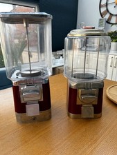 sweet dispenserenser machine