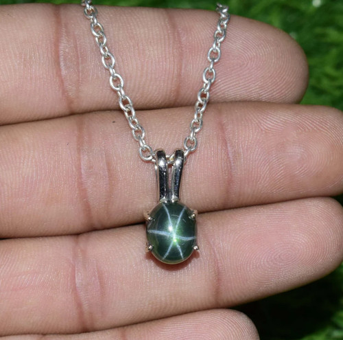 Real green star - star, sapphire